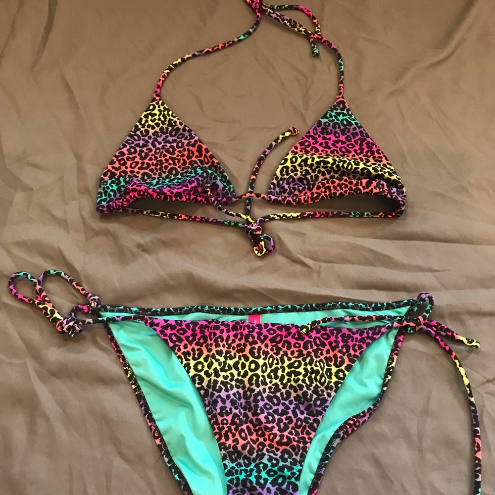 NWOT Leopard Swimsuit